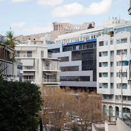 Kynosargous Square's Apartment