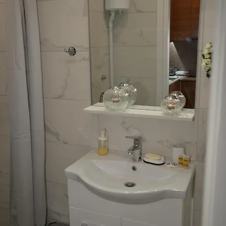 Kynosargous Square's Appartement